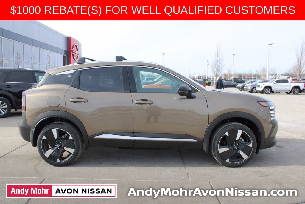 New 2026 Nissan Kicks SR image 3