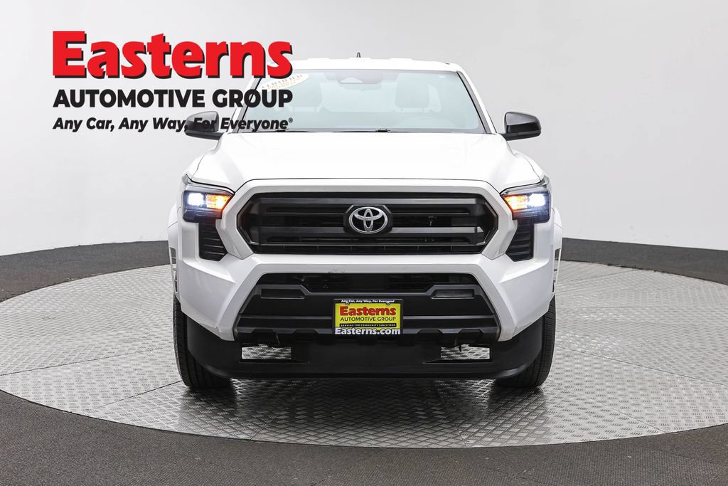 Used 2025 Toyota Tacoma SR RWD image 2