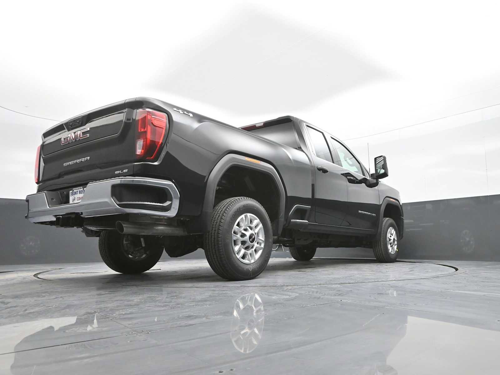 New 2026 GMC Sierra 2500 SLE w/ SLE Value Package; image 40