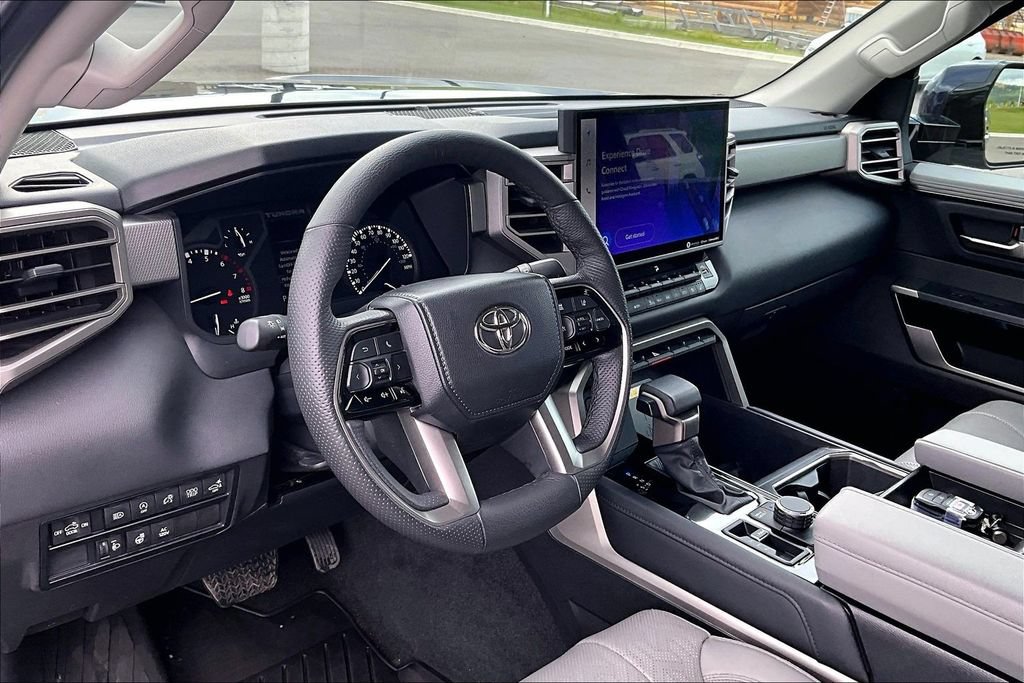 Used 2023 Toyota Tundra Limited AWD/4WD image 14