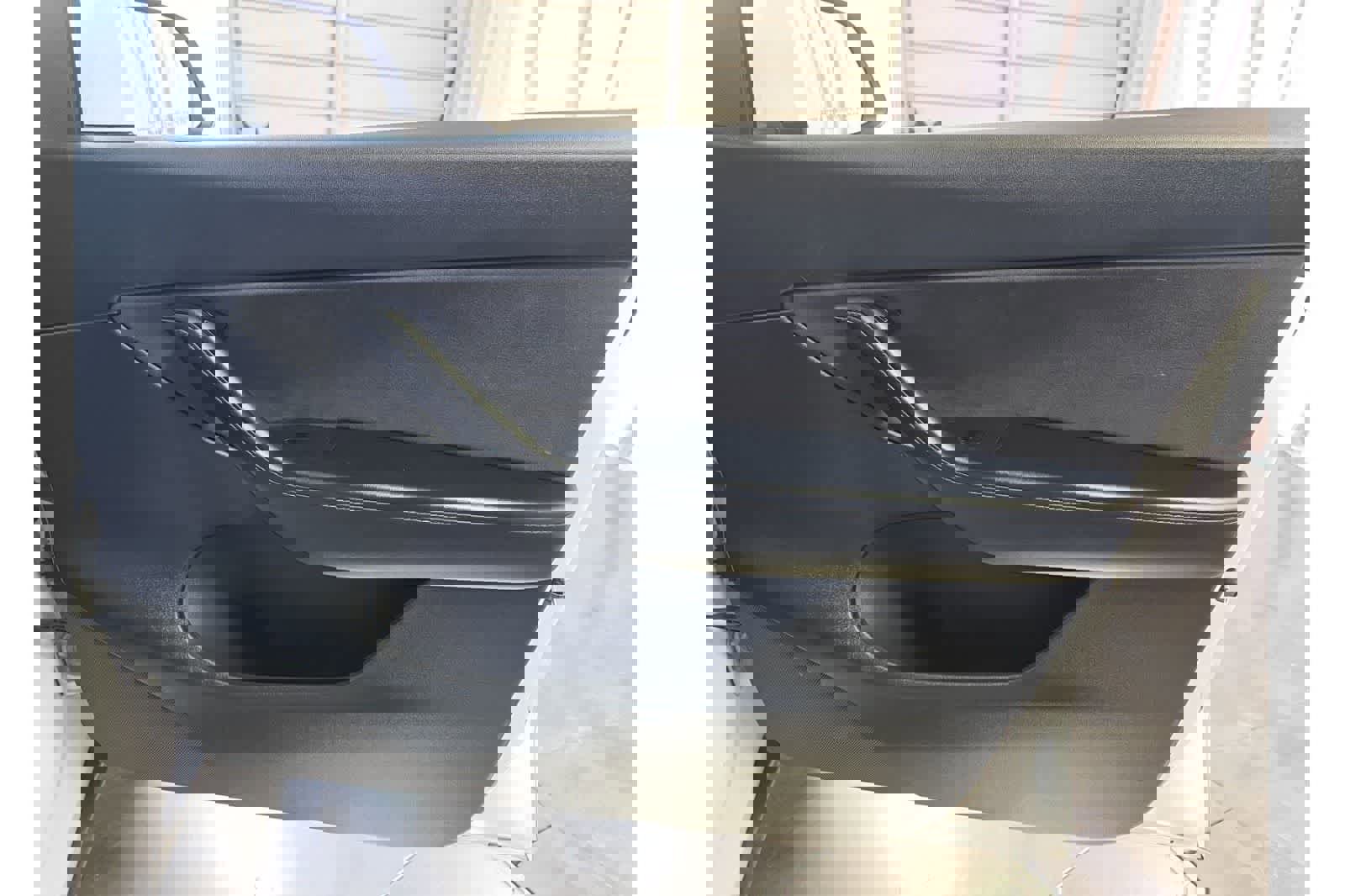 Used 2021 Tesla Model Y Long Range image 15