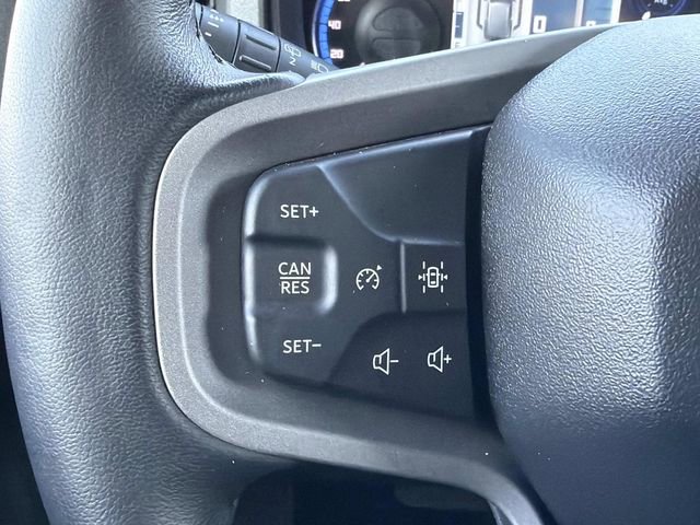 Used 2024 Ford Bronco Outer Banks image 23