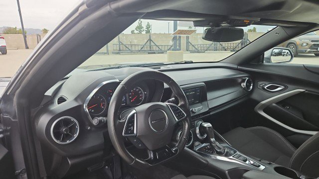 Used 2019 Chevrolet Camaro LT RWD image 10