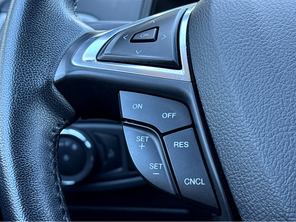 Used 2023 Ford Edge SEL AWD/4WD image 14
