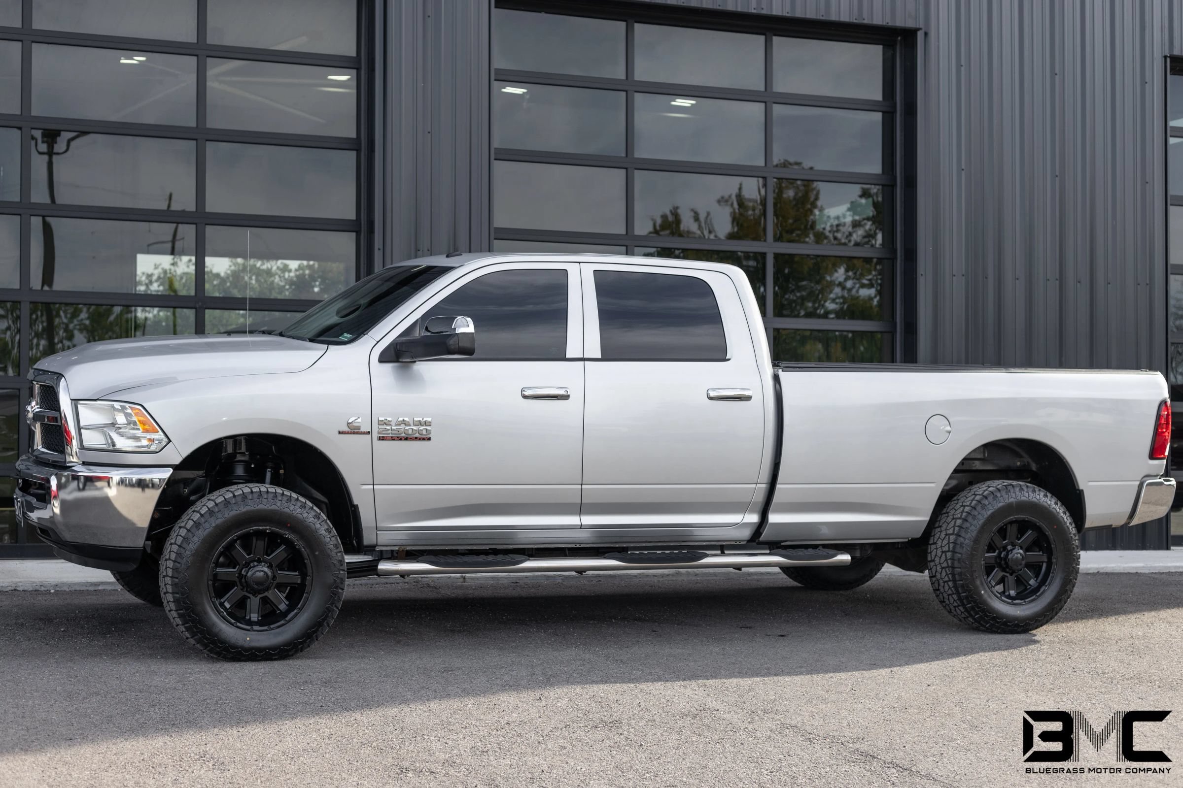 Used 2014 RAM 2500 Tradesman w/ Chrome Appearance Group AWD/4WD image 3