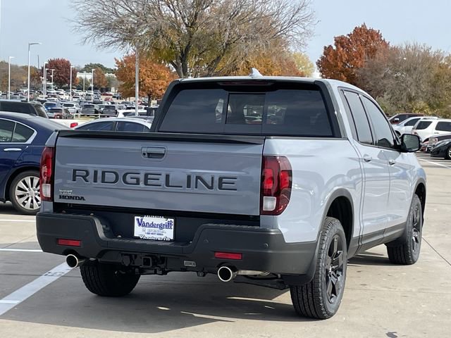New 2026 Honda Ridgeline Black Edition image 4