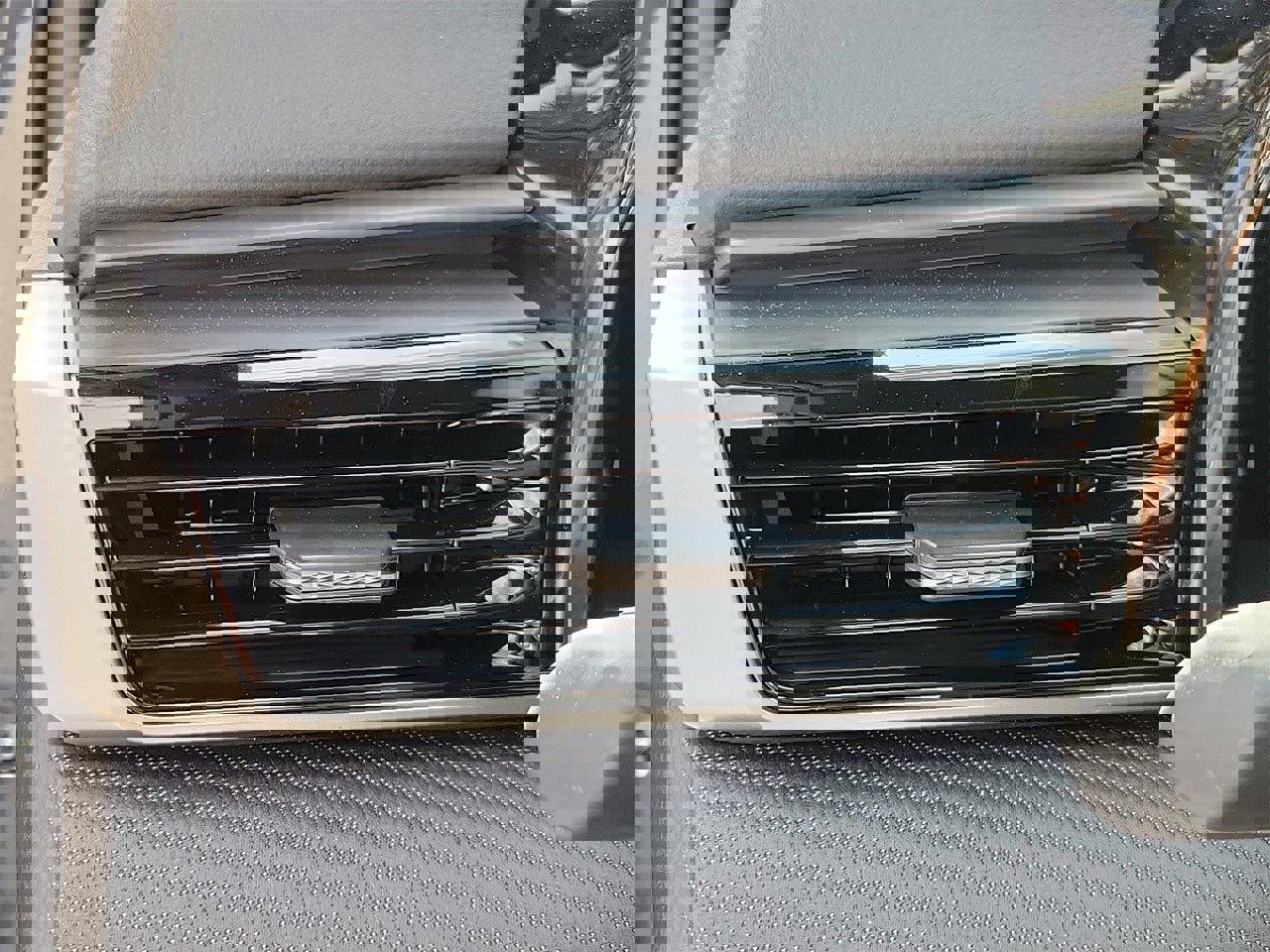 New 2026 Toyota Camry SE image 32