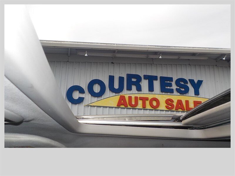 Used 2007 Dodge Ram 2500 Truck Laramie w/ Protection Group AWD/4WD image 8