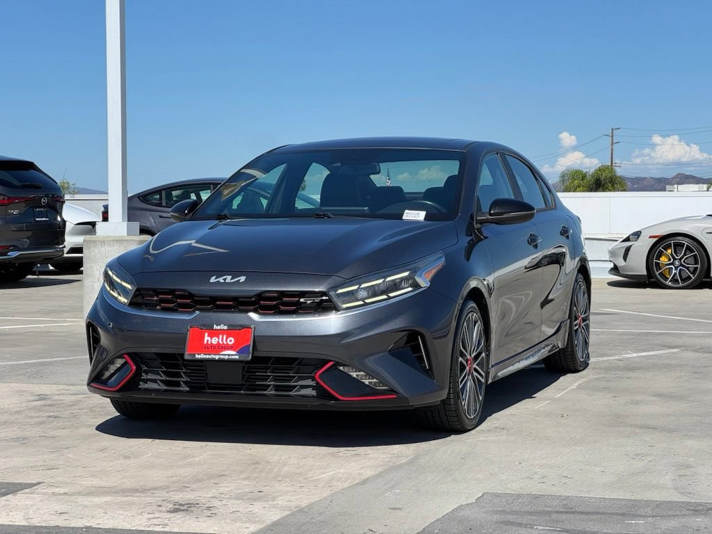 Used 2022 Kia Forte GT w/ GT2 Package FWD image 4