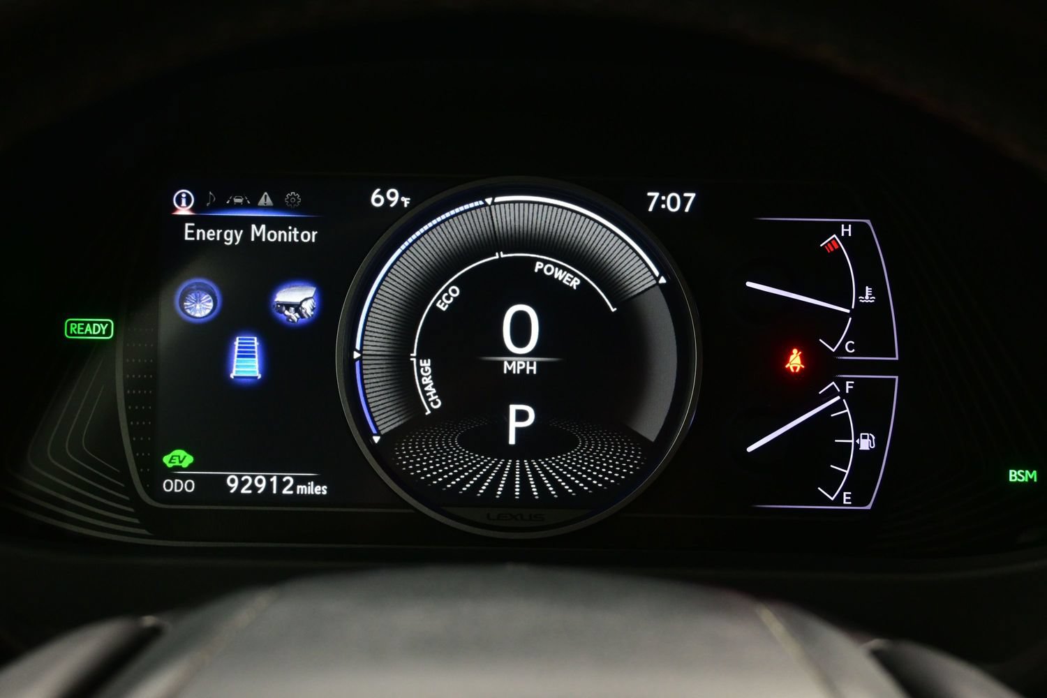 Used 2021 Lexus UX 250h w/ Premium Package AWD/4WD image 30