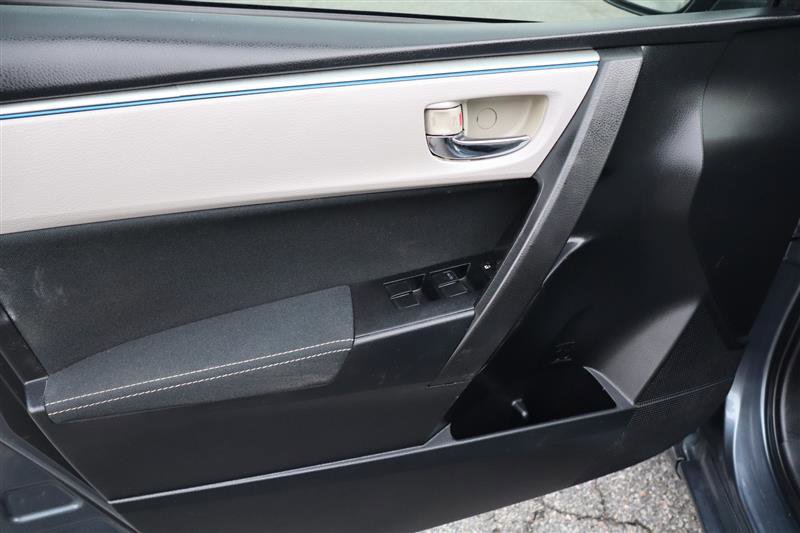 Used 2014 Toyota Corolla LE image 8