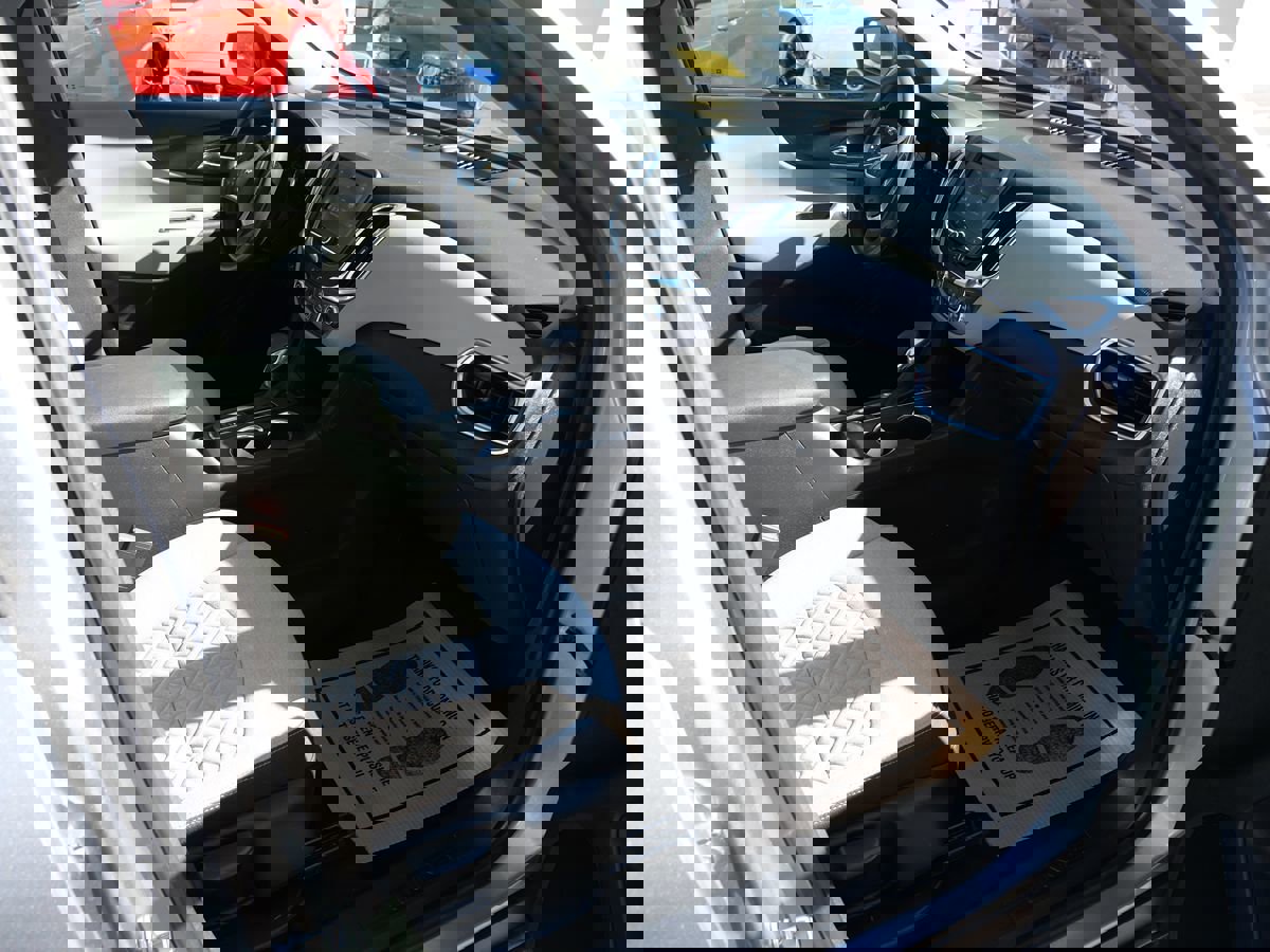 Used 2024 Chevrolet Equinox LS image 27