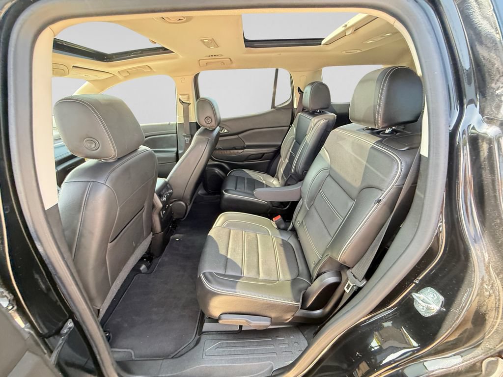 Used 2023 GMC Acadia Denali w/ Denali Technology Package AWD/4WD image 34