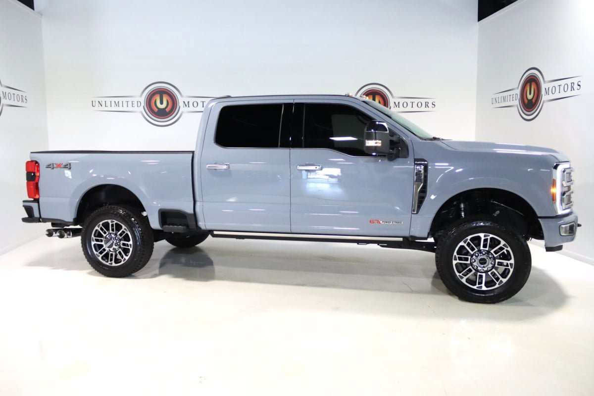 Used 2026 Ford F250 Platinum w/ Platinum Plus Package image 5