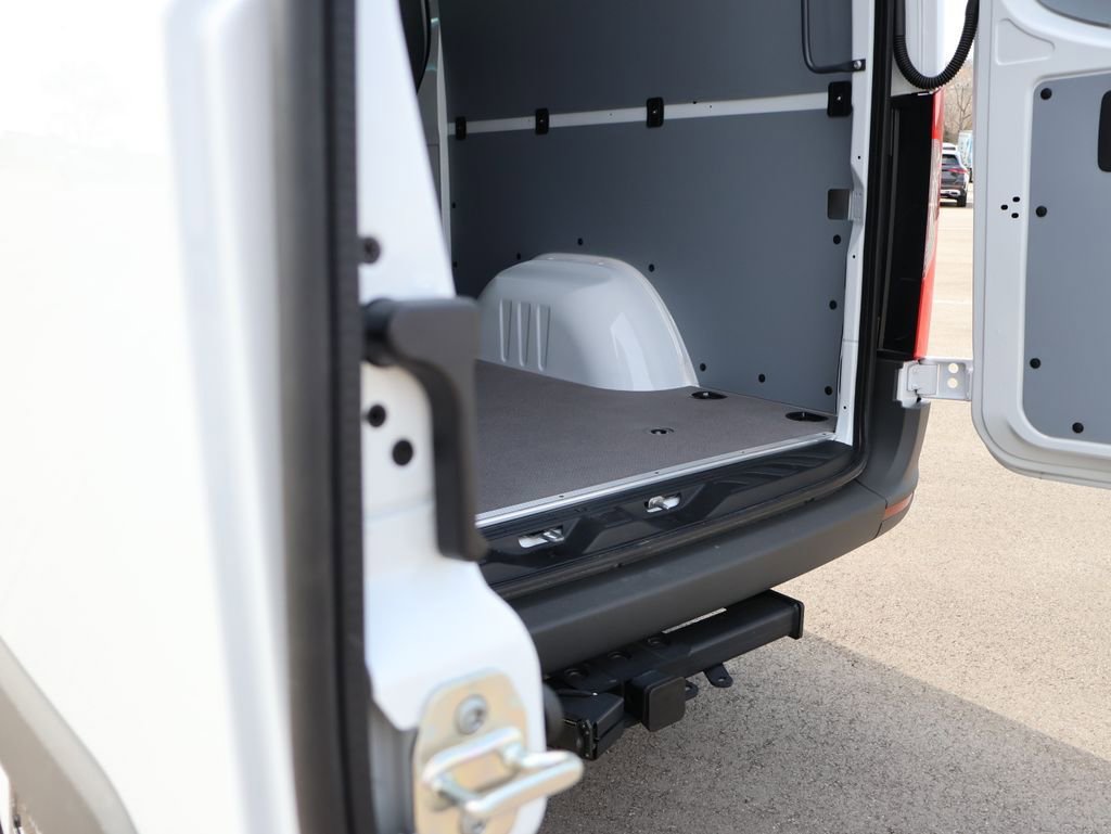 New 2026 Mercedes-Benz Sprinter 144 Cargo image 21