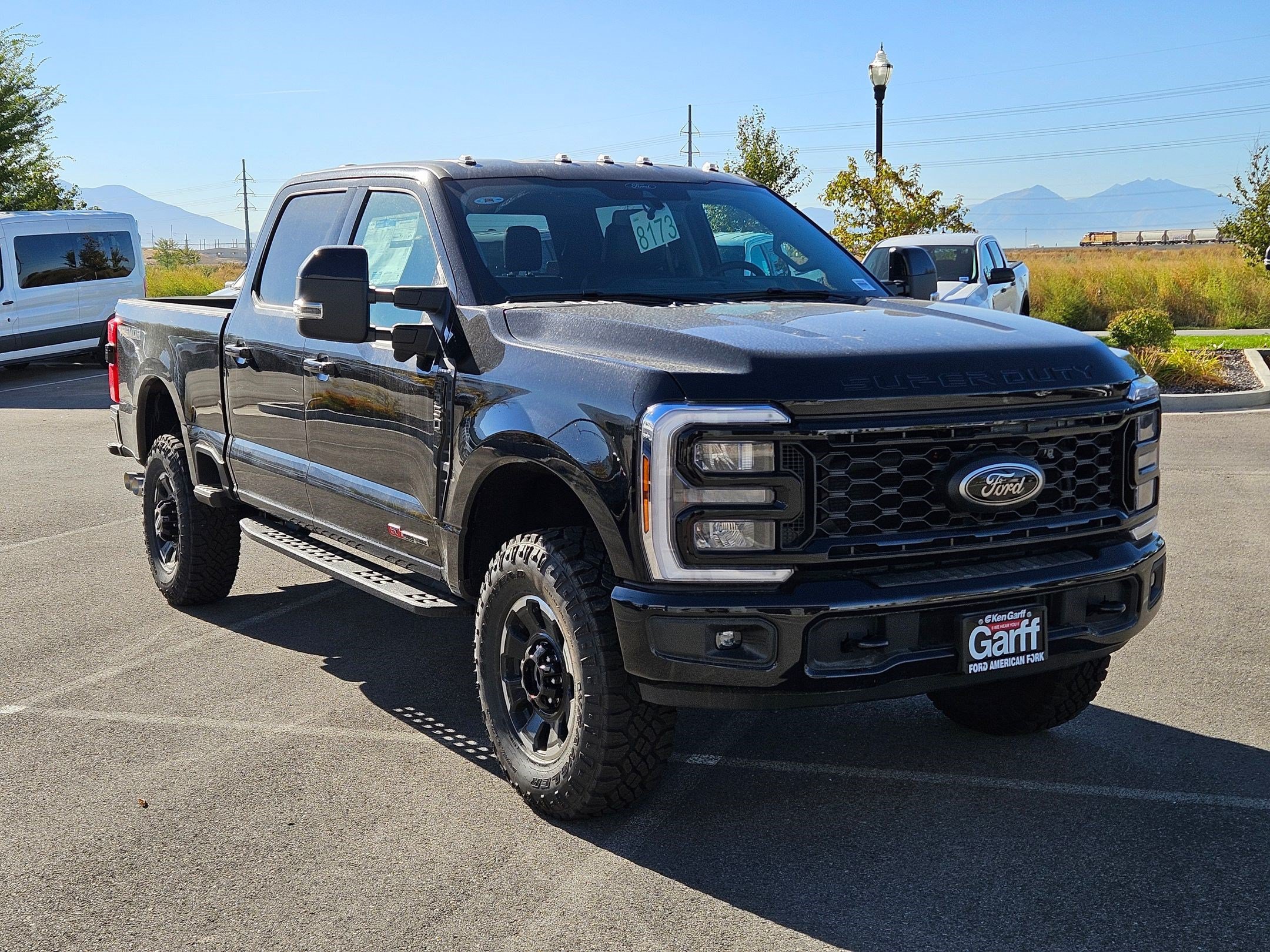 New 2025 Ford F350 Lariat w/ Tremor Off-Road Package AWD/4WD image 1