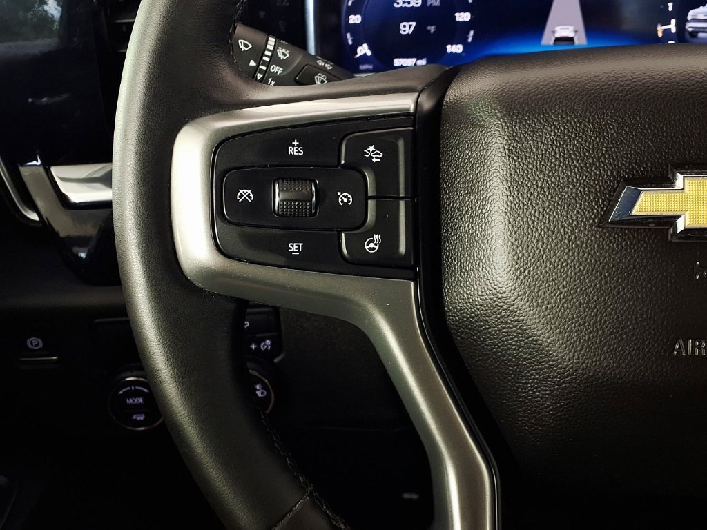 Used 2024 Chevrolet Silverado 1500 LT RWD image 21