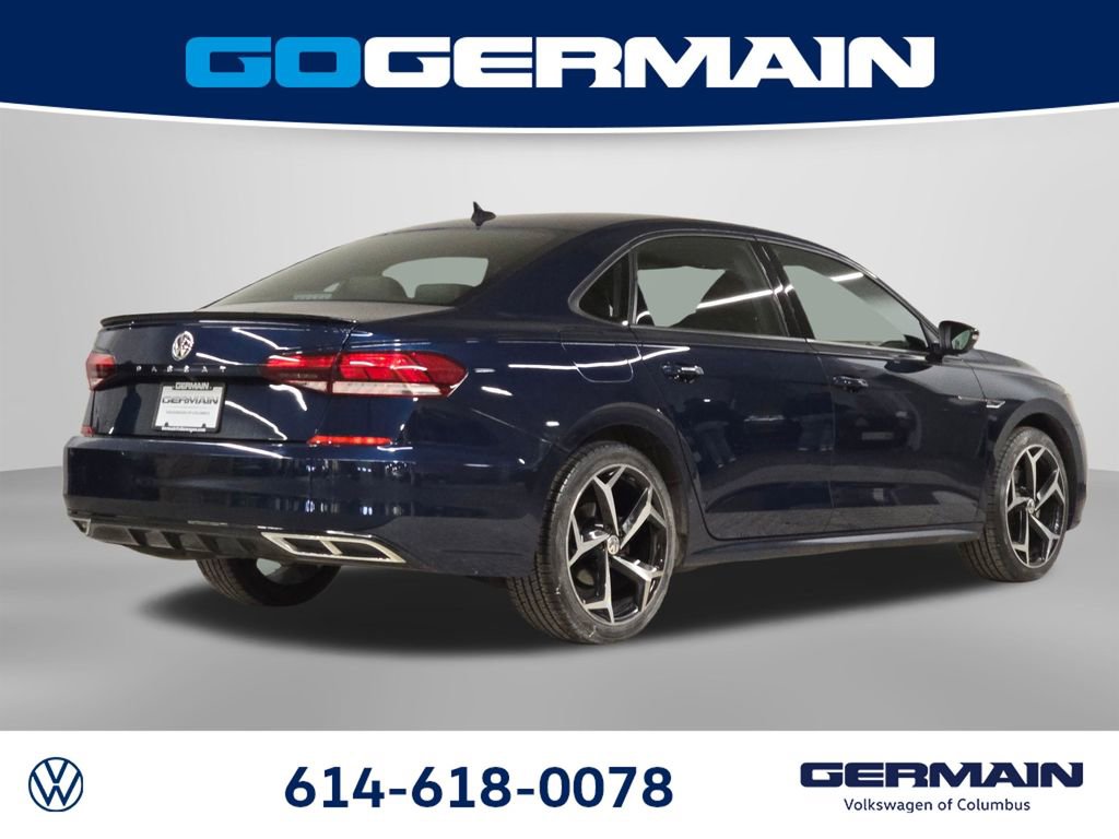 Used 2021 Volkswagen Passat 2.0T R-Line image 9