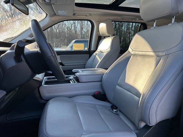 Certified 2025 Ford Expedition Max Active image 41