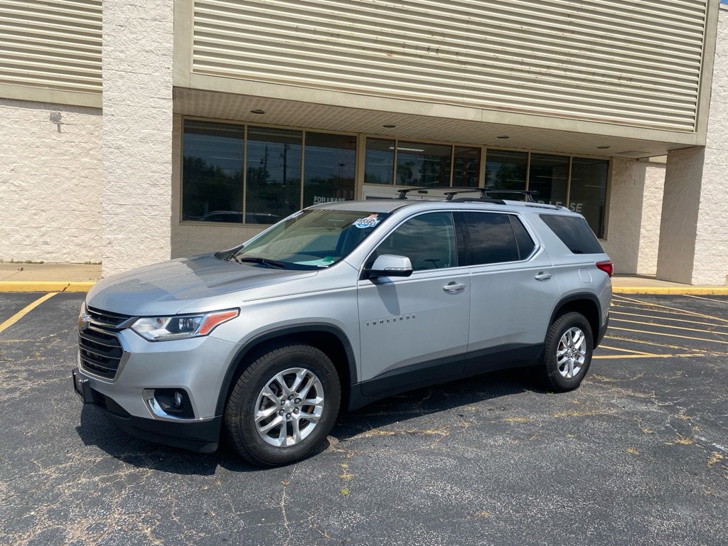 Used 2018 Chevrolet Traverse LT image 1