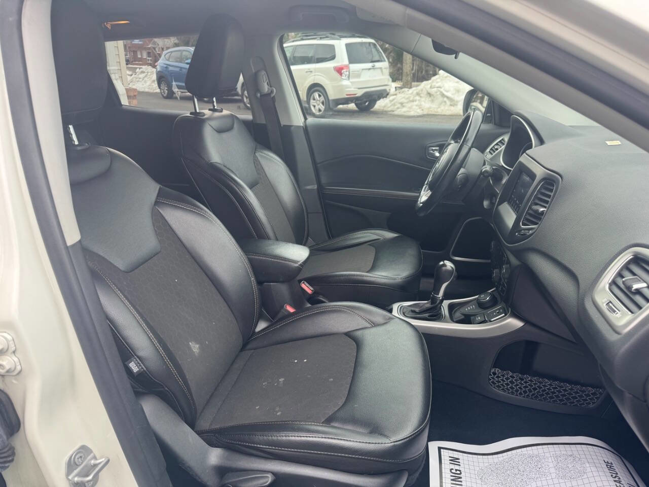 Used 2019 Jeep Compass Latitude w/ Cold Weather Group image 22