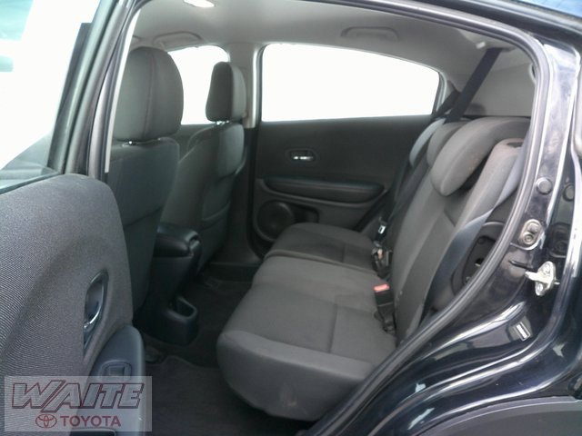 Used 2020 Honda HR-V LX image 20