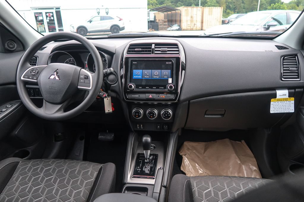 New 2027 Mitsubishi Outlander Sport ES AWD/4WD image 15