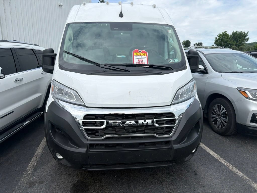 Used 2026 RAM ProMaster 3500 w/ Quick Order Package 22G SLT FWD image 2
