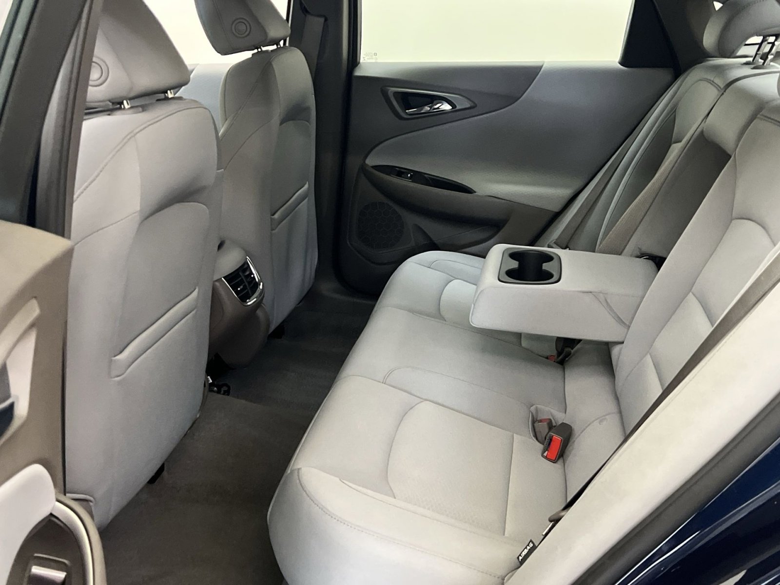 Used 2022 Chevrolet Malibu LT FWD image 24