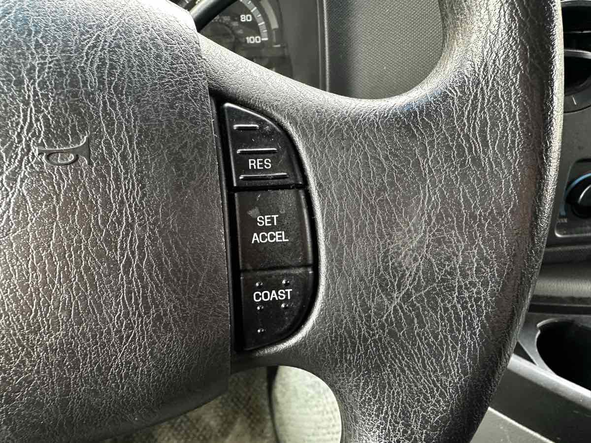 Used 2009 Ford E-150 and Econoline 150 XLT image 20