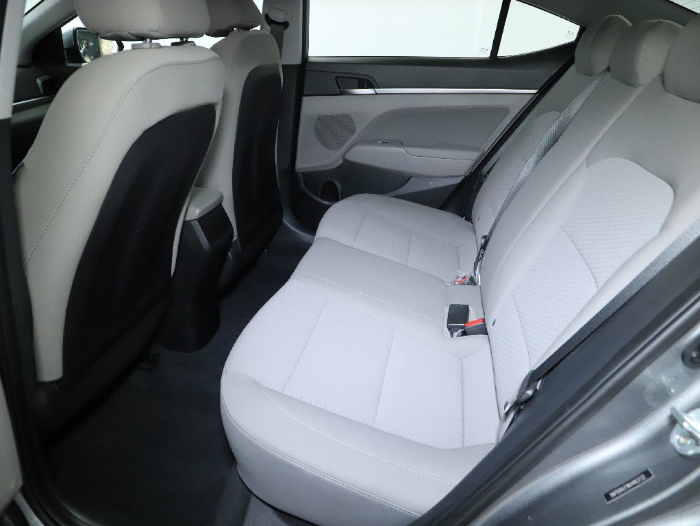 Used 2019 Hyundai Elantra SEL FWD image 14