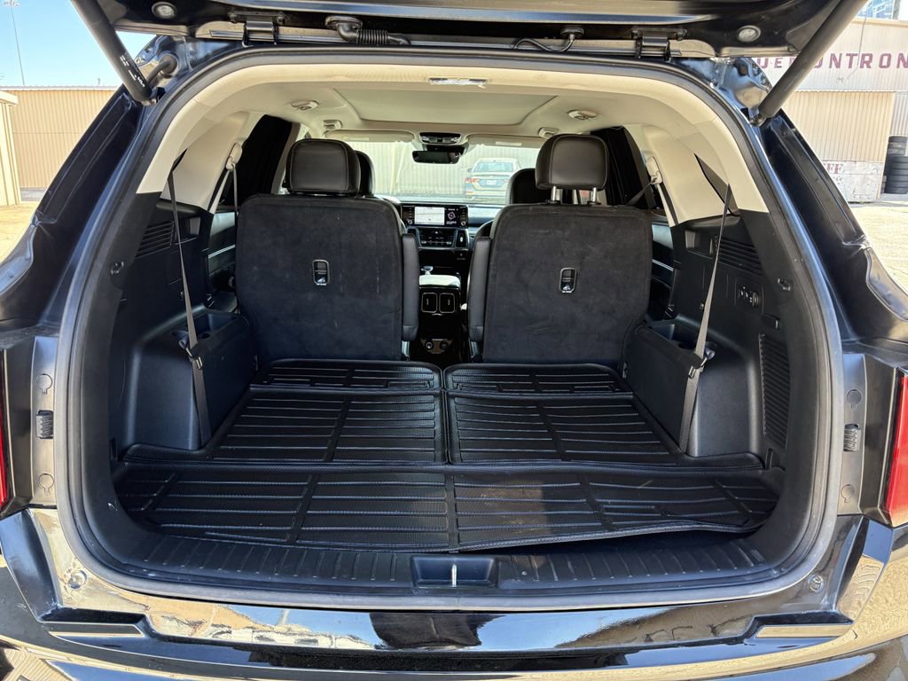 Used 2023 Kia Sorento SX image 29