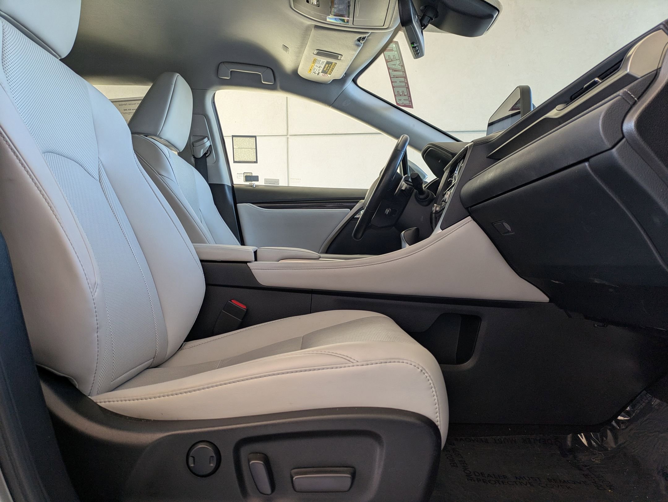 Used 2022 Lexus RX 350 FWD image 11