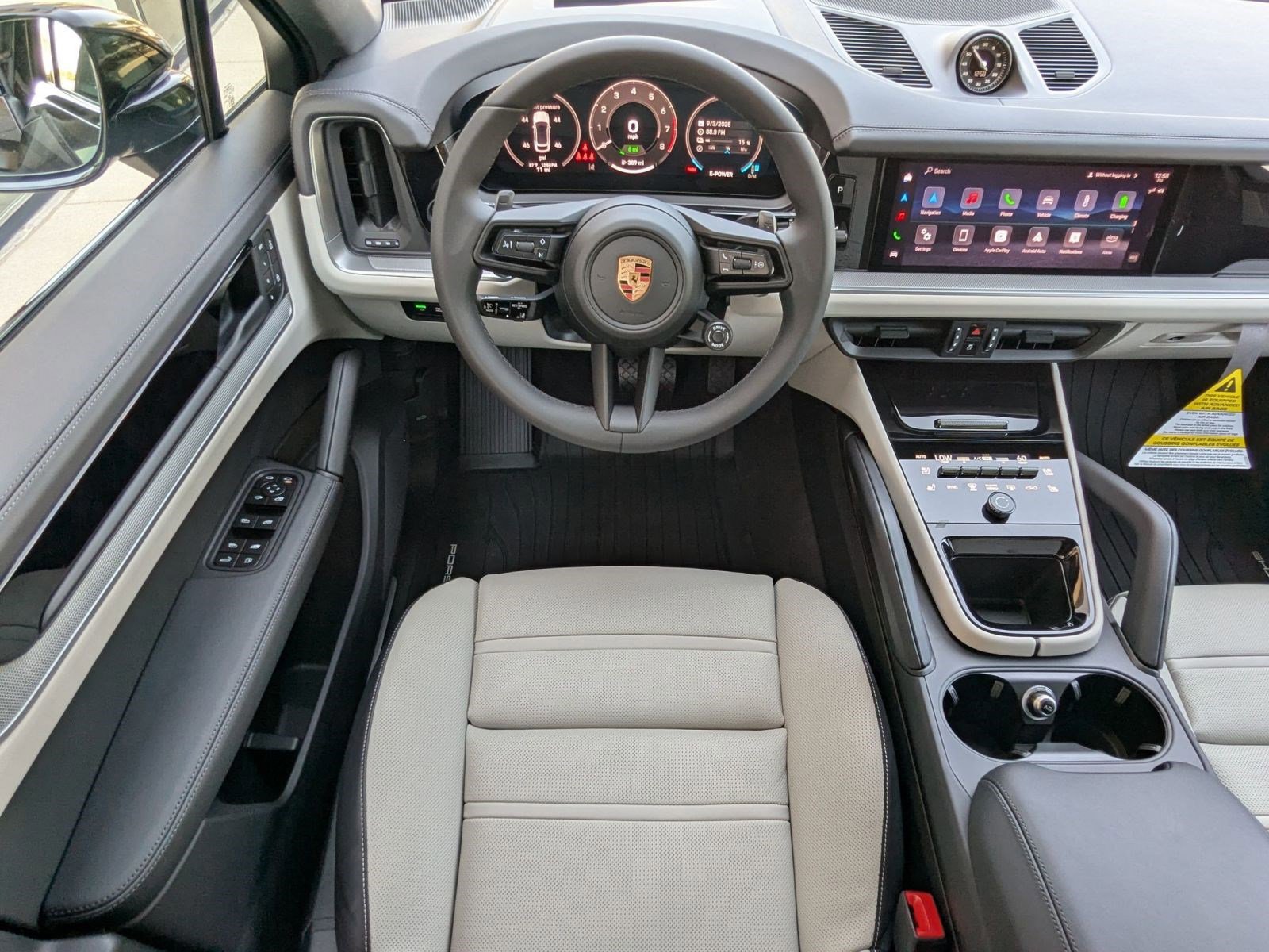 New 2026 Porsche Cayenne E-Hybrid image 15