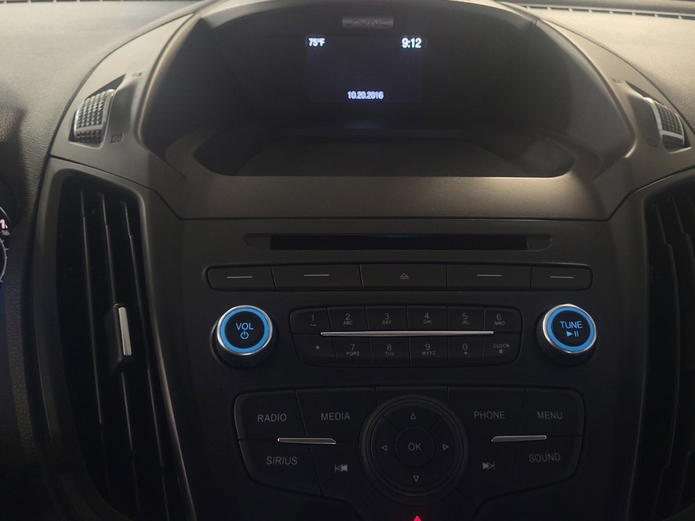 Used 2017 Ford Escape SE image 25