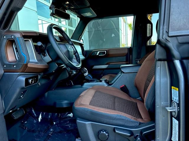 Used 2023 Ford Bronco Outer Banks AWD/4WD image 13
