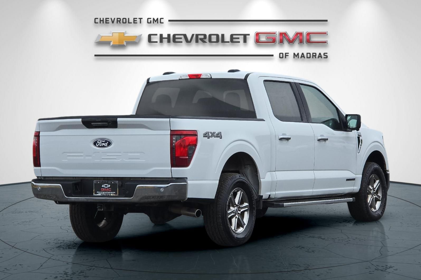 Used 2024 Ford F150 XLT w/ Mobile Office Package image 3