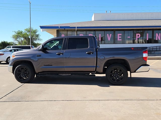 Used 2017 Toyota Tundra SR5 w/ SR5 Upgrade Package AWD/4WD image 8