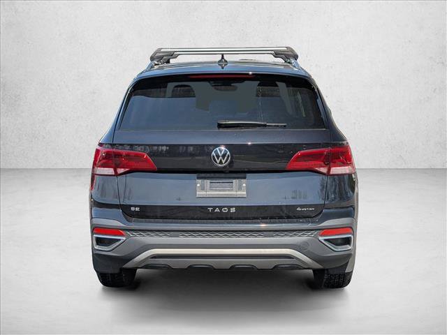 Used 2024 Volkswagen Taos SE image 6
