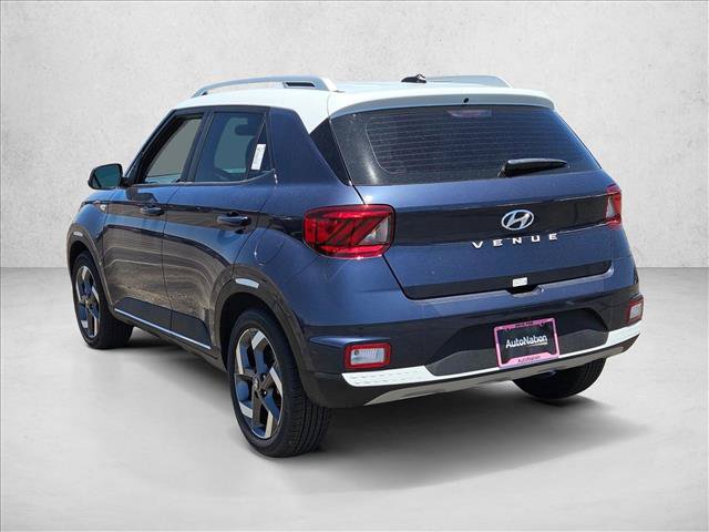 New 2026 Hyundai Venue SEL FWD image 9