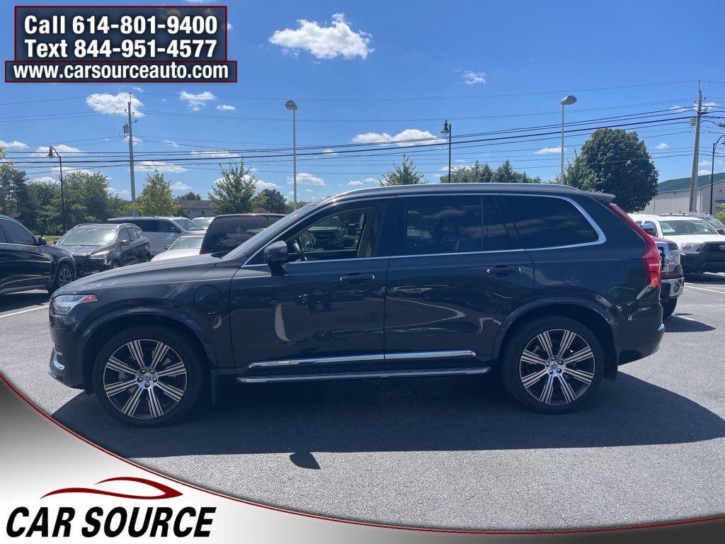 Used 2022 Volvo XC90 T8 Inscription w/ Lounge Package image 3