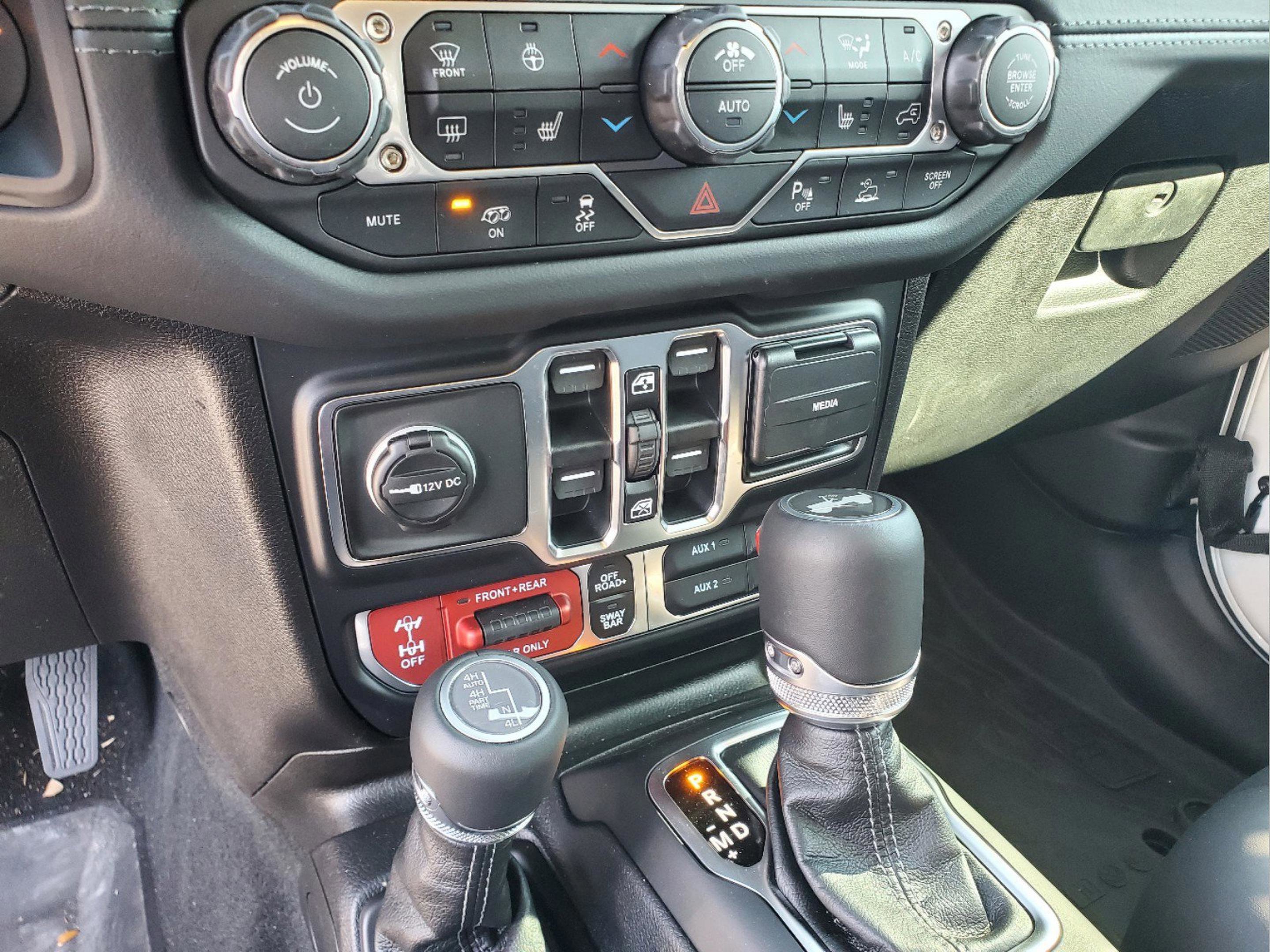 Used 2026 Jeep Wrangler Unlimited Rubicon 392 w/ Quick Order Package 27X Moab AWD/4WD image 18