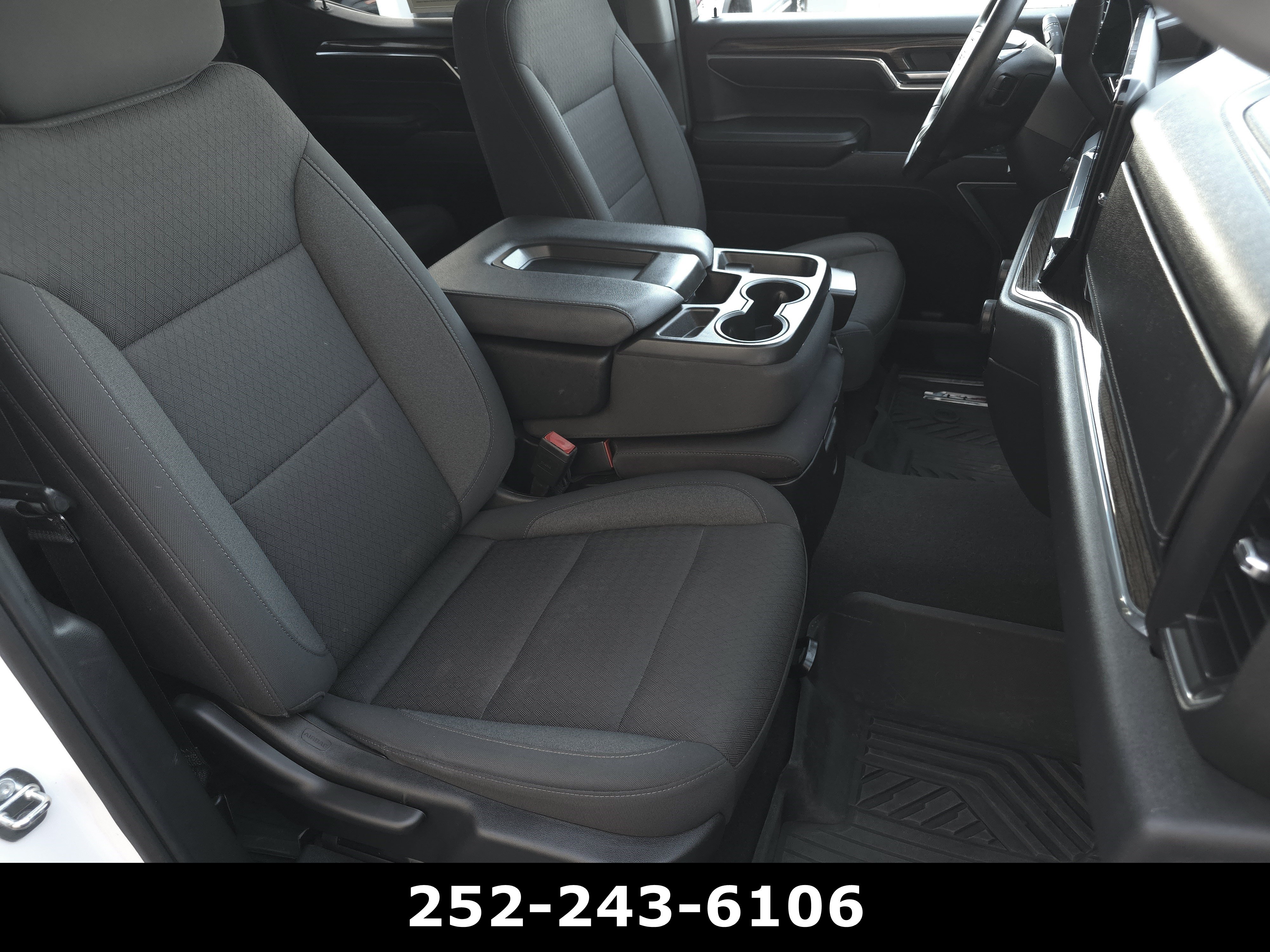 Used 2023 Chevrolet Silverado 1500 LT AWD/4WD image 39