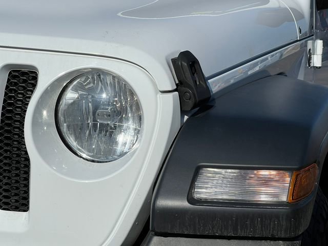 Used 2023 Jeep Wrangler Sport S image 40