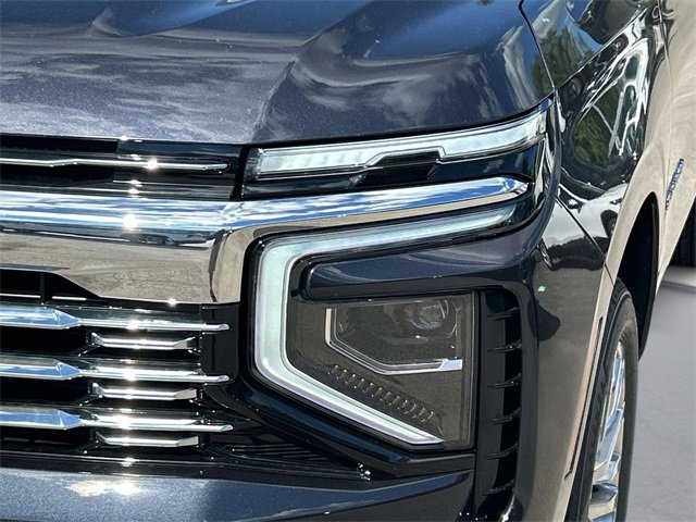 New 2026 Chevrolet Suburban Premier image 9