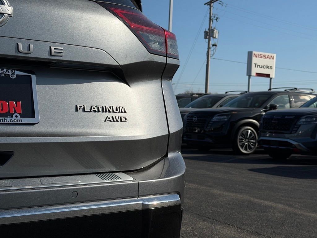 New 2026 Nissan Rogue Platinum w/ Platinum Premium Package AWD/4WD image 9