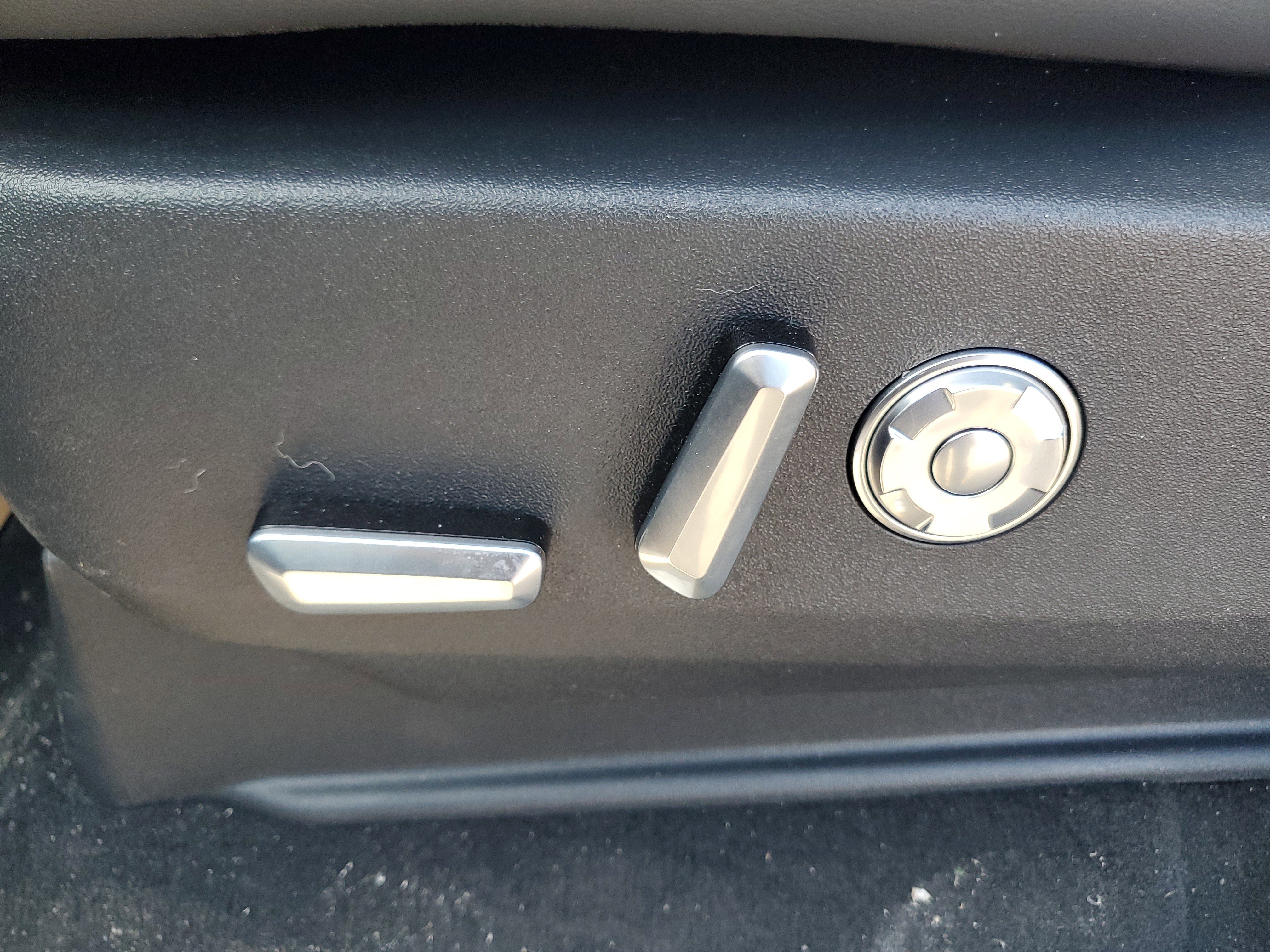 New 2026 Lincoln Navigator Reserve w/ Jet Appearance Package image 13