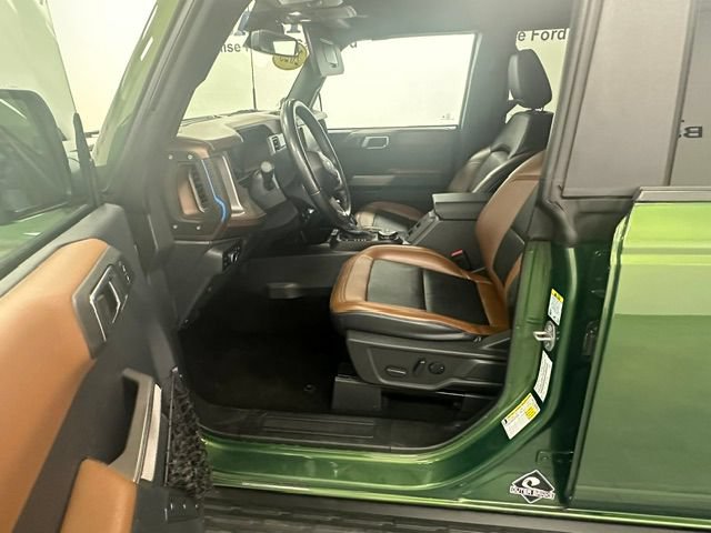 Used 2023 Ford Bronco Outer Banks AWD/4WD image 11