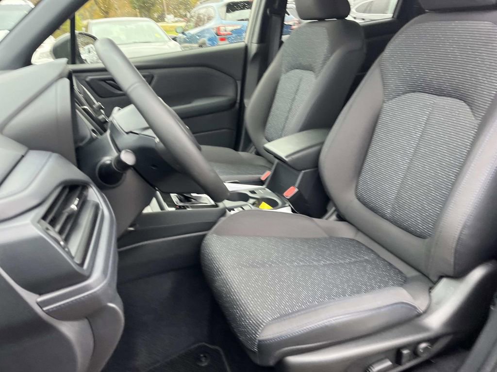 Used 2025 Subaru Forester Premium w/ Convenience Package #2 image 28