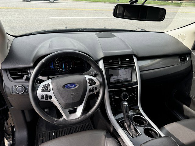 Used 2014 Ford Edge Sport image 11